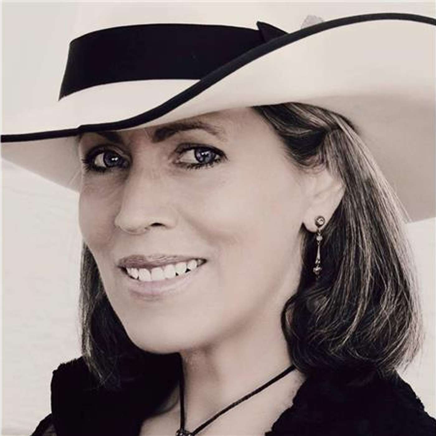 ALMEDA BRADSHAW on BLESSED TRAILS with BELINDA GAIL on EQUESTRIAN LEGACY RADIO