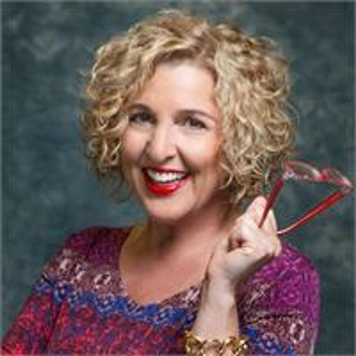 S2 - Episode #36: Lauri Ellen Smith - Cat5 Communications