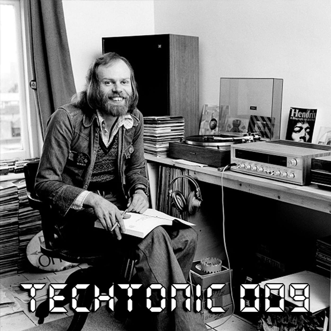 TechTonic E9 'Or Be Outcast' (January 2017) Techno Mix episode artwork