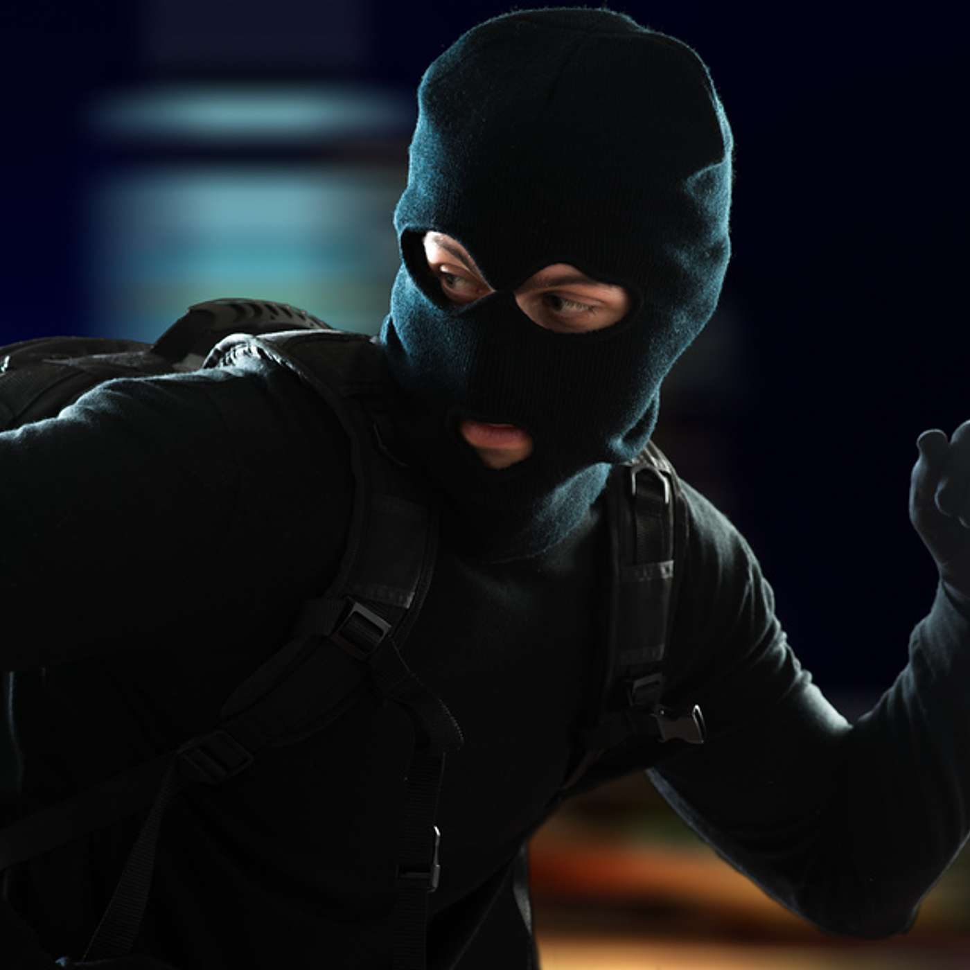 Episode # 170 Readings & Riffs #100 Burglars Hear Watchdogs