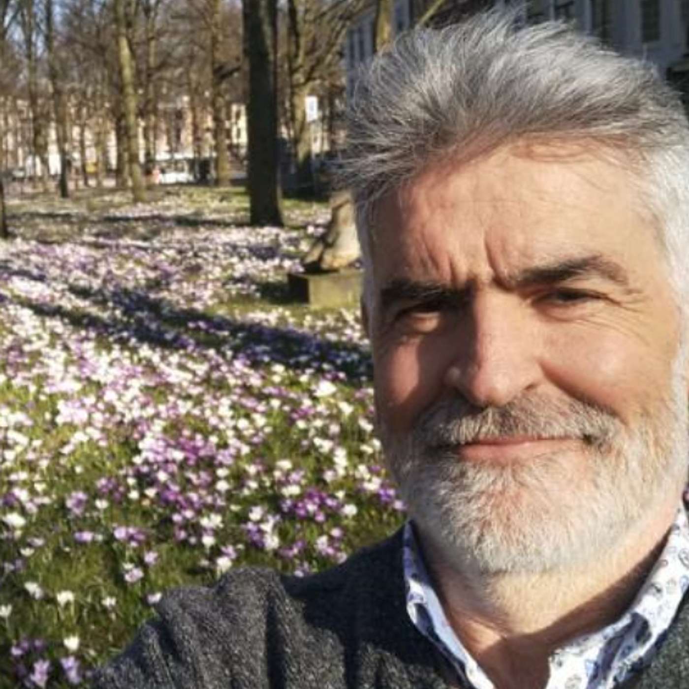 333 Jesús Areso Salinas - Building towers to trigger rain, to help nature sweat and cool