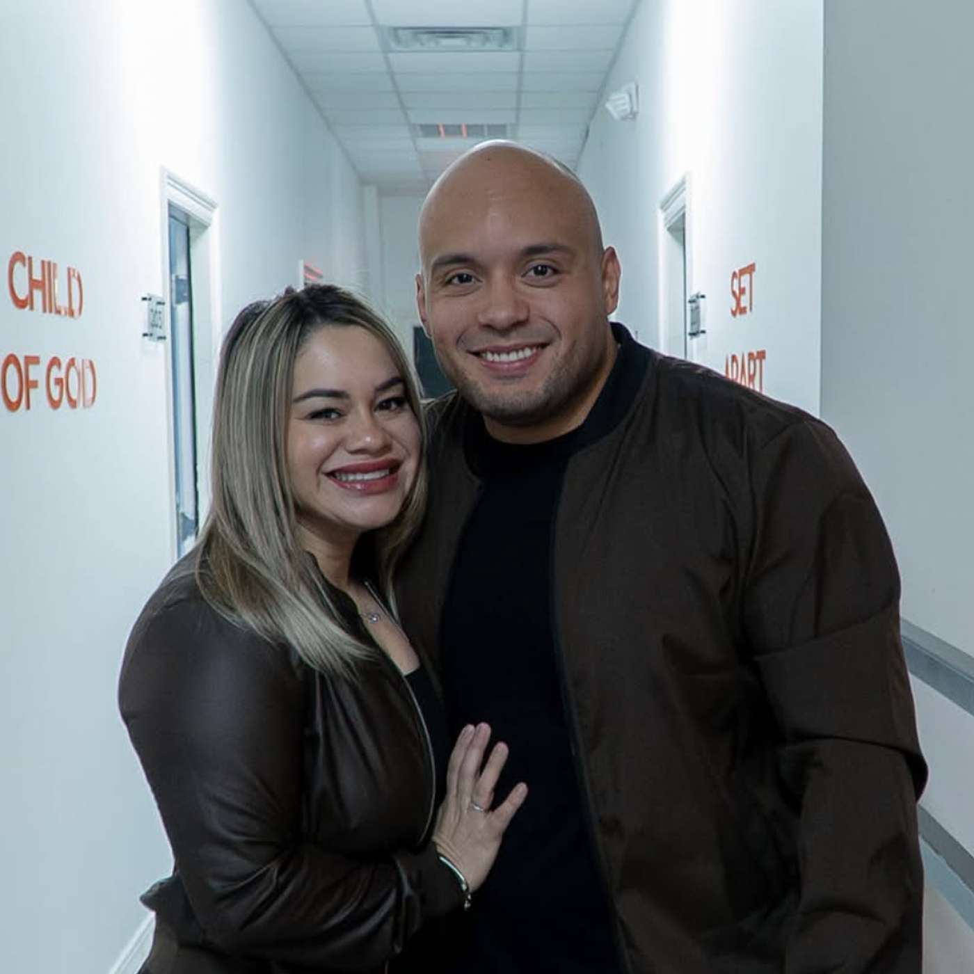 Palabra Inspiradora de Pastor Jujie & Arely Rodríguez episode artwork