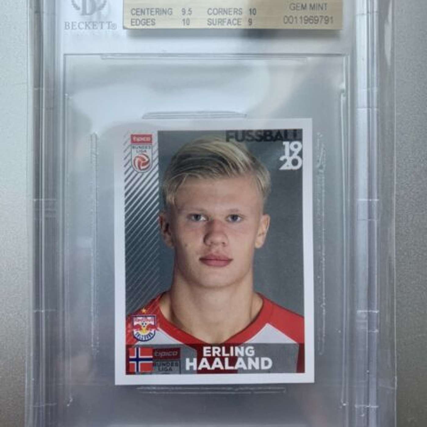 EUROPEANS teach an AMERICAN Soccer Card Investing | Card Strategies and How-To Guide for 2020!