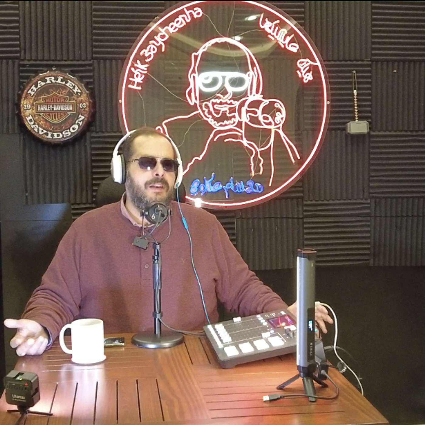 Heik 3aycheenha Ma3 Sam Akkawi - هيك عايشينها مع سام عكاوي