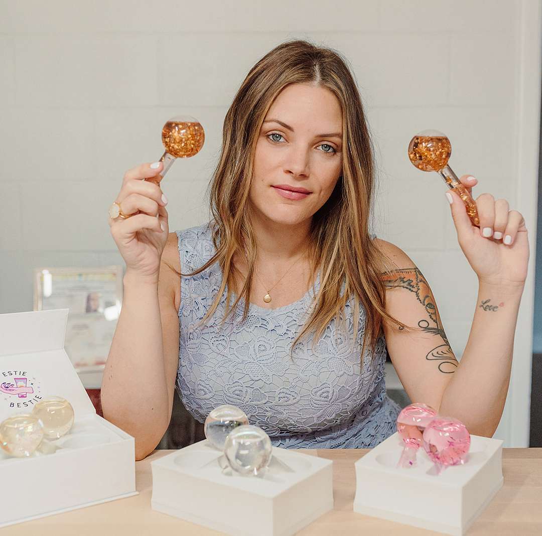 Athena -aka The Estie Bestie ®