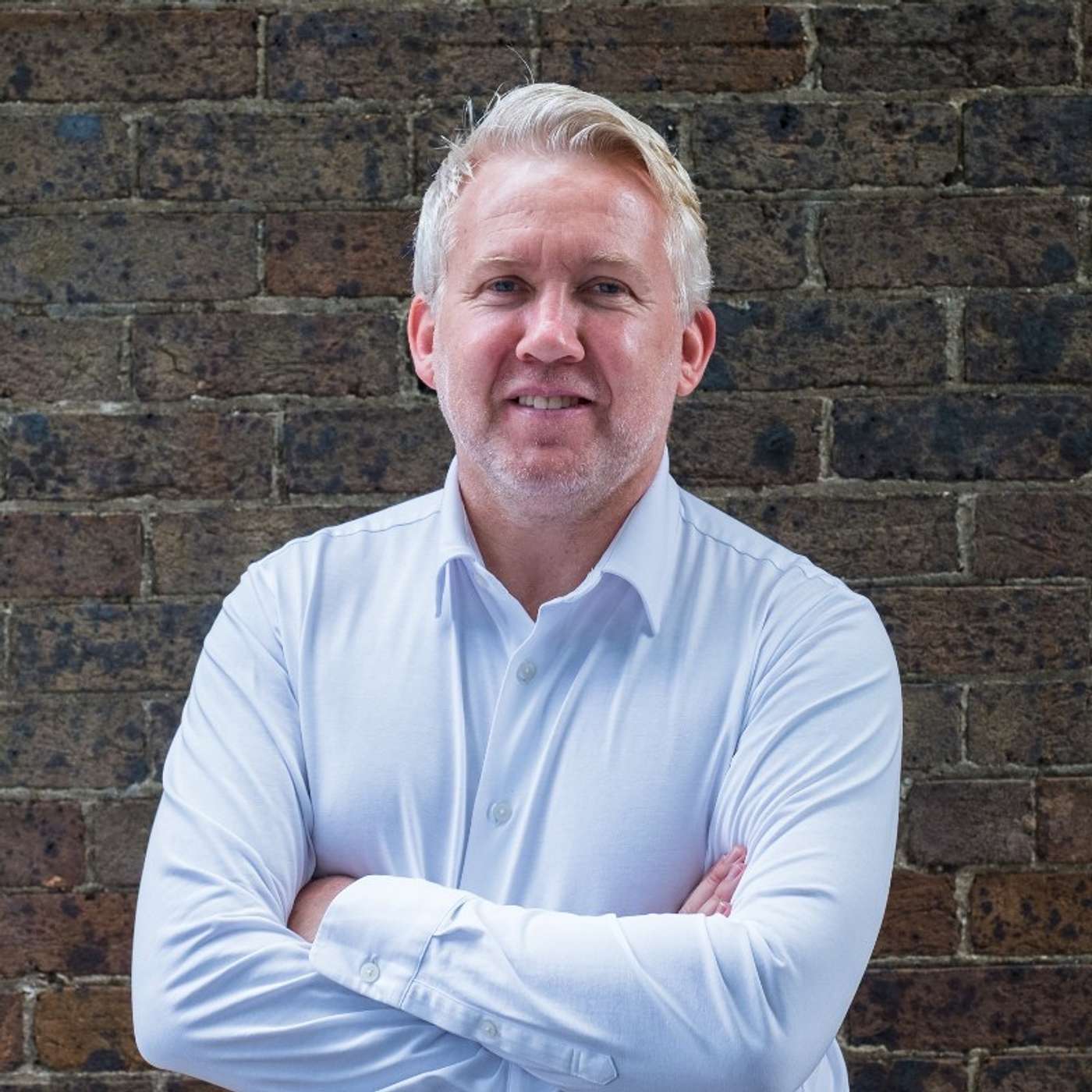 Personal Branding, Cold Calling & Cutting Through the Noise - with David Wolstenholme Personal Branding, Cold Calling & Cutting Through the Noise - with David Wolstenholme