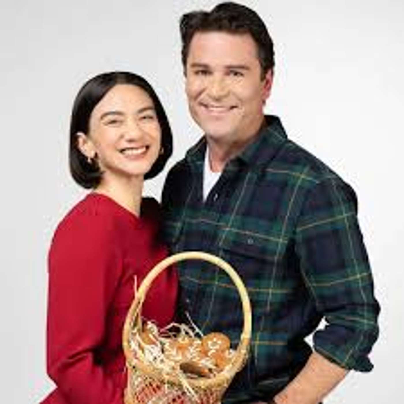 Yannick Bisson returns!