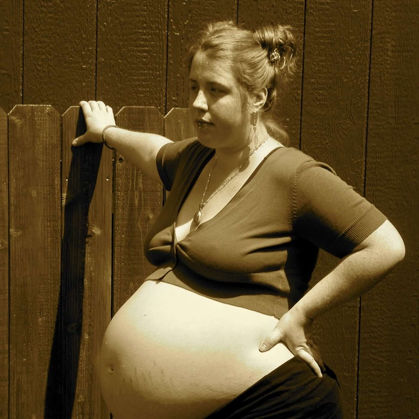 Fierce Mama Fires Her Doctor at the 11th hour & Takes Her Birth Into Her Own Hands!  ~  Part 1 - W/ Mama Sara Place