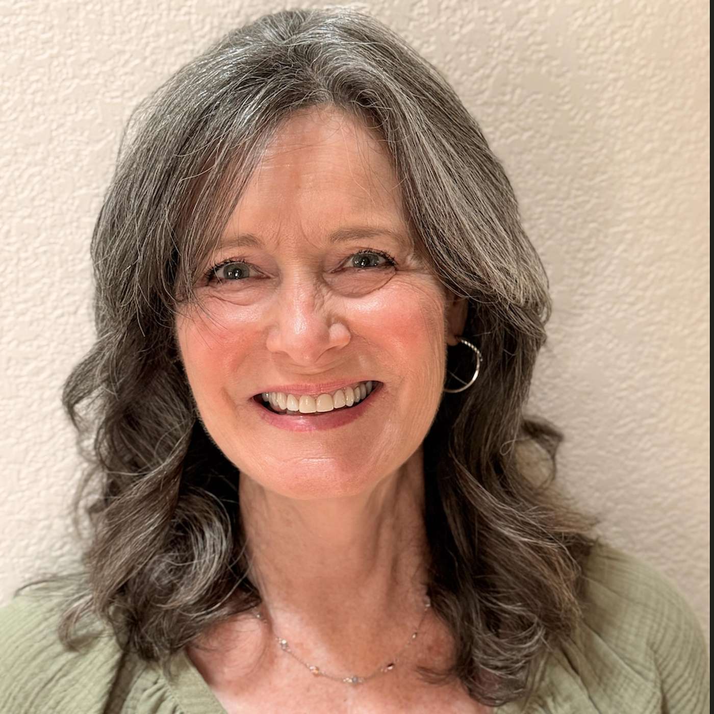 Episode 53: To Unroof or Not to Unroof? Janie Desmond Ison Shares Her Very Unique Health Journey. episode artwork