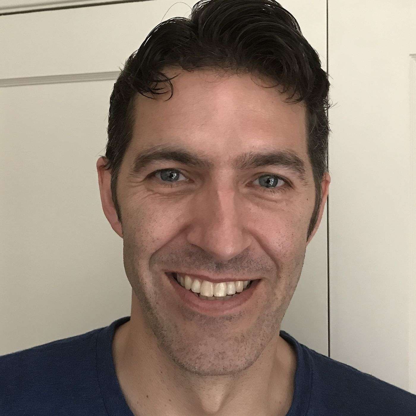 Curt von Badinski: Tracking physical activity levels and sleep patterns
