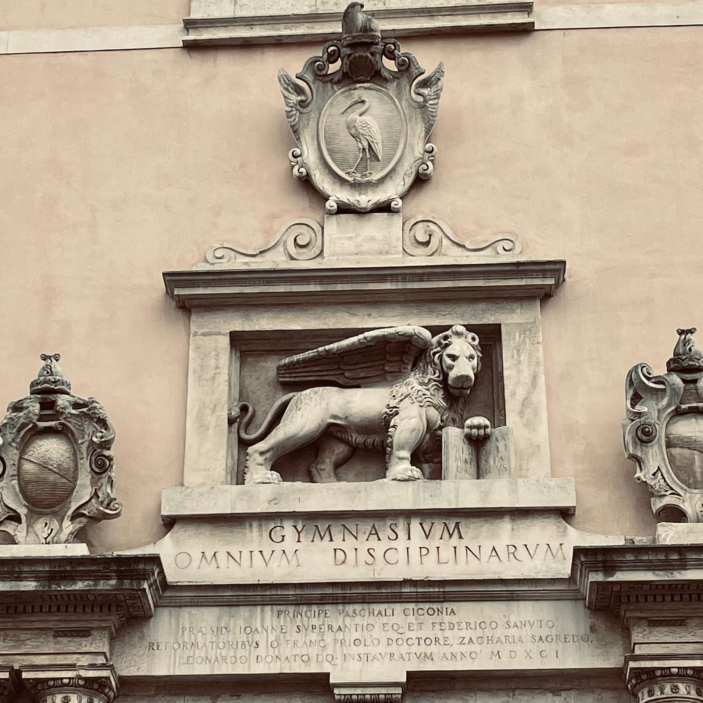 Padova, Italy to Paris, France - The Family Trip...... Part 1 episode artwork