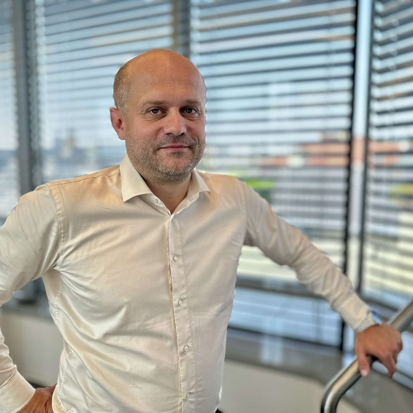 Dohnal (Capitalinked): Vybírat od ČEZ mimořádnou daň i v roce 2025 je špatné rozhodnutí. Nezapočítat rekordní dividendu do mimořádných příjmů státu není legitimní argument episode artwork