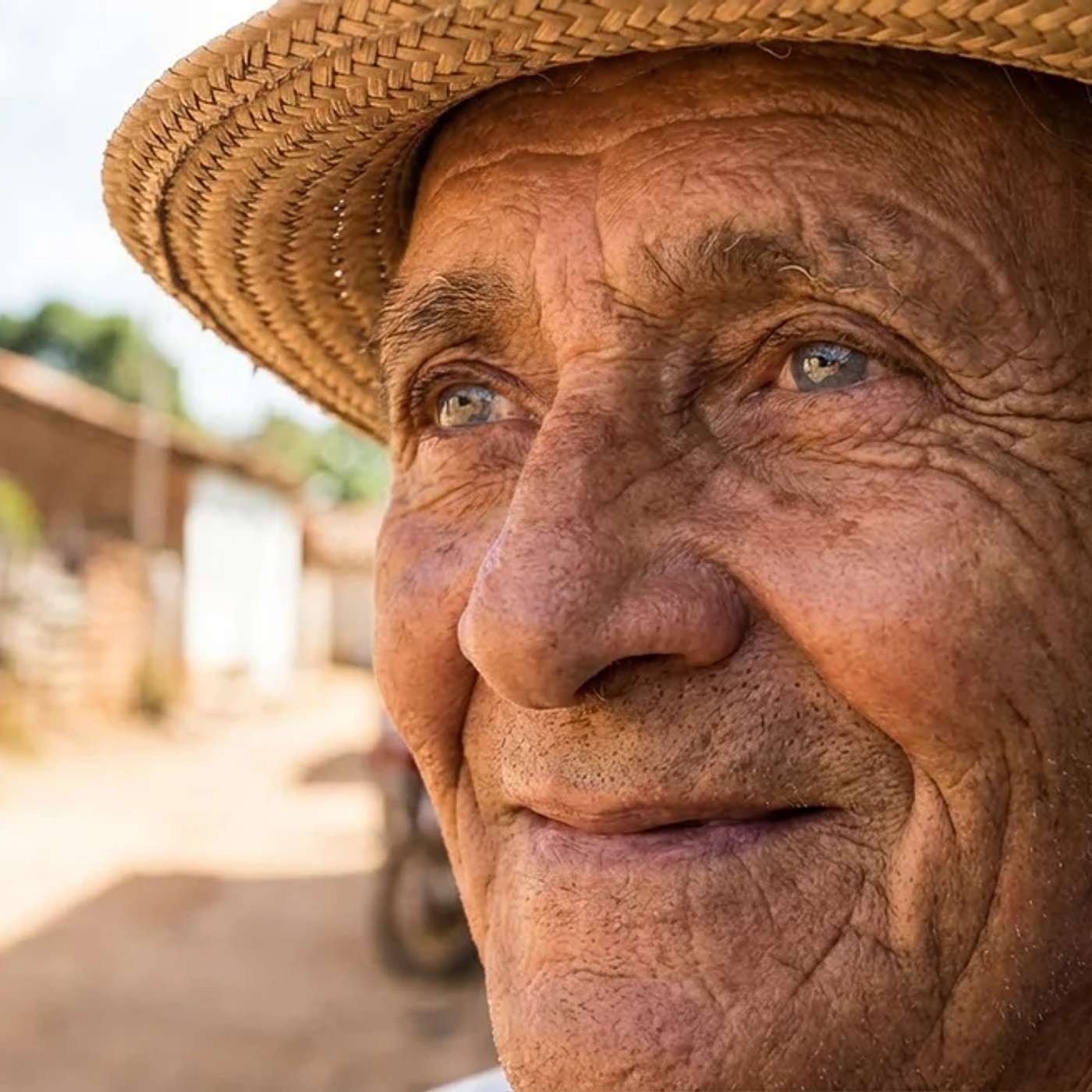Blue Zones and Centenarians: Ocular Phenotypes of Exceptional Agers episode artwork