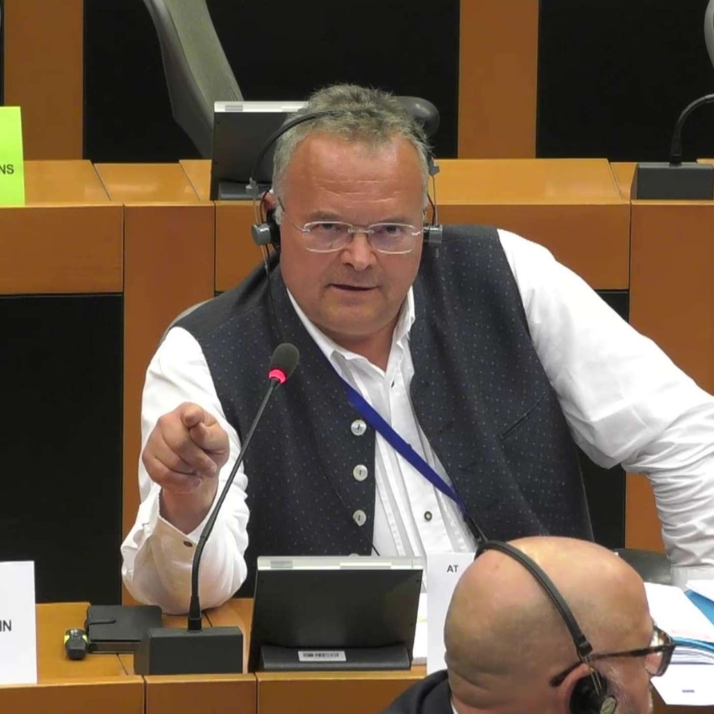 "Die EU möchte unsere Krankengeschichten kennen!" "Die EU möchte unsere Krankengeschichten kennen!"