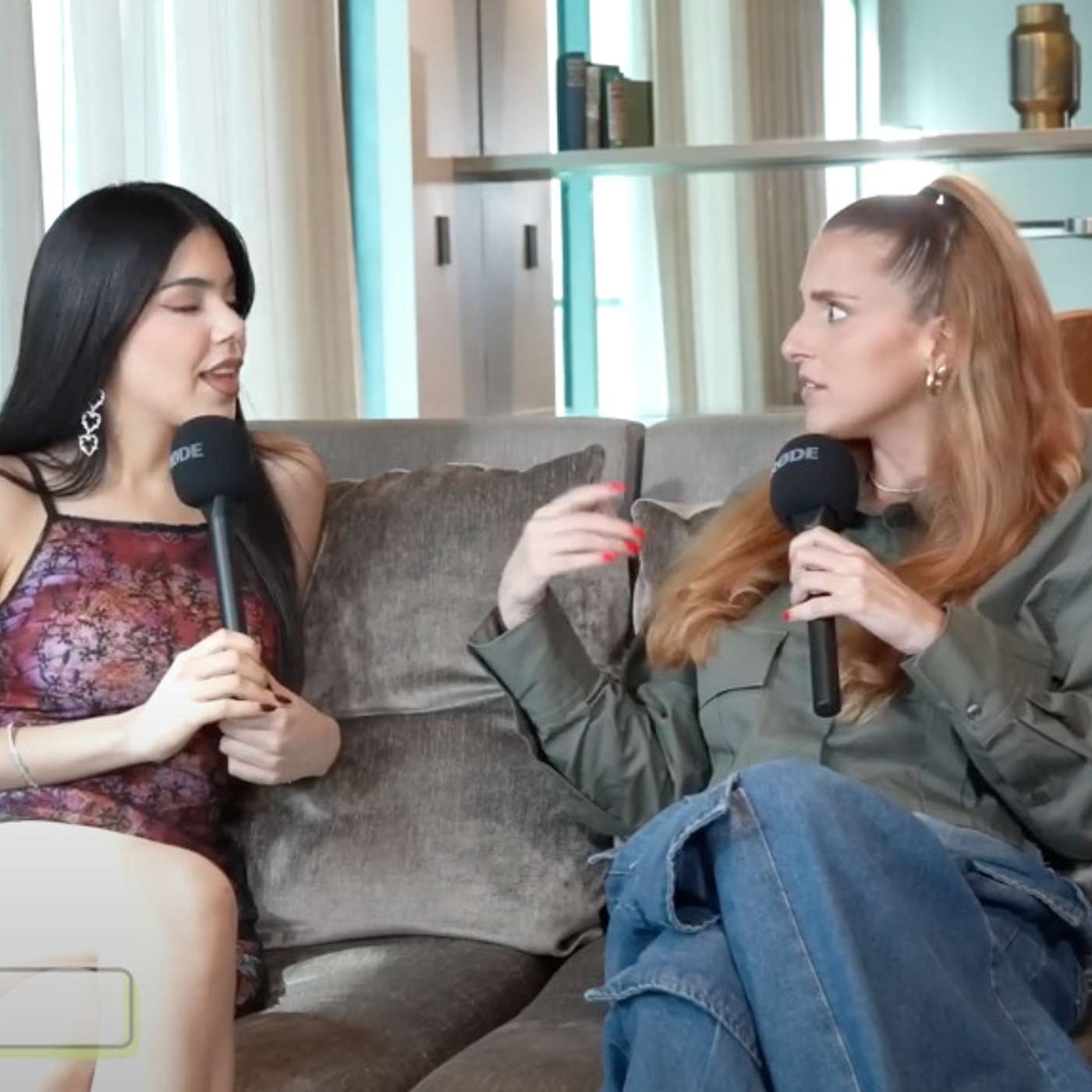 Entrevista a Kenia Os: "Me gustaría platicar con Rosalía, es muy buena, es mi platica soñada" episode artwork