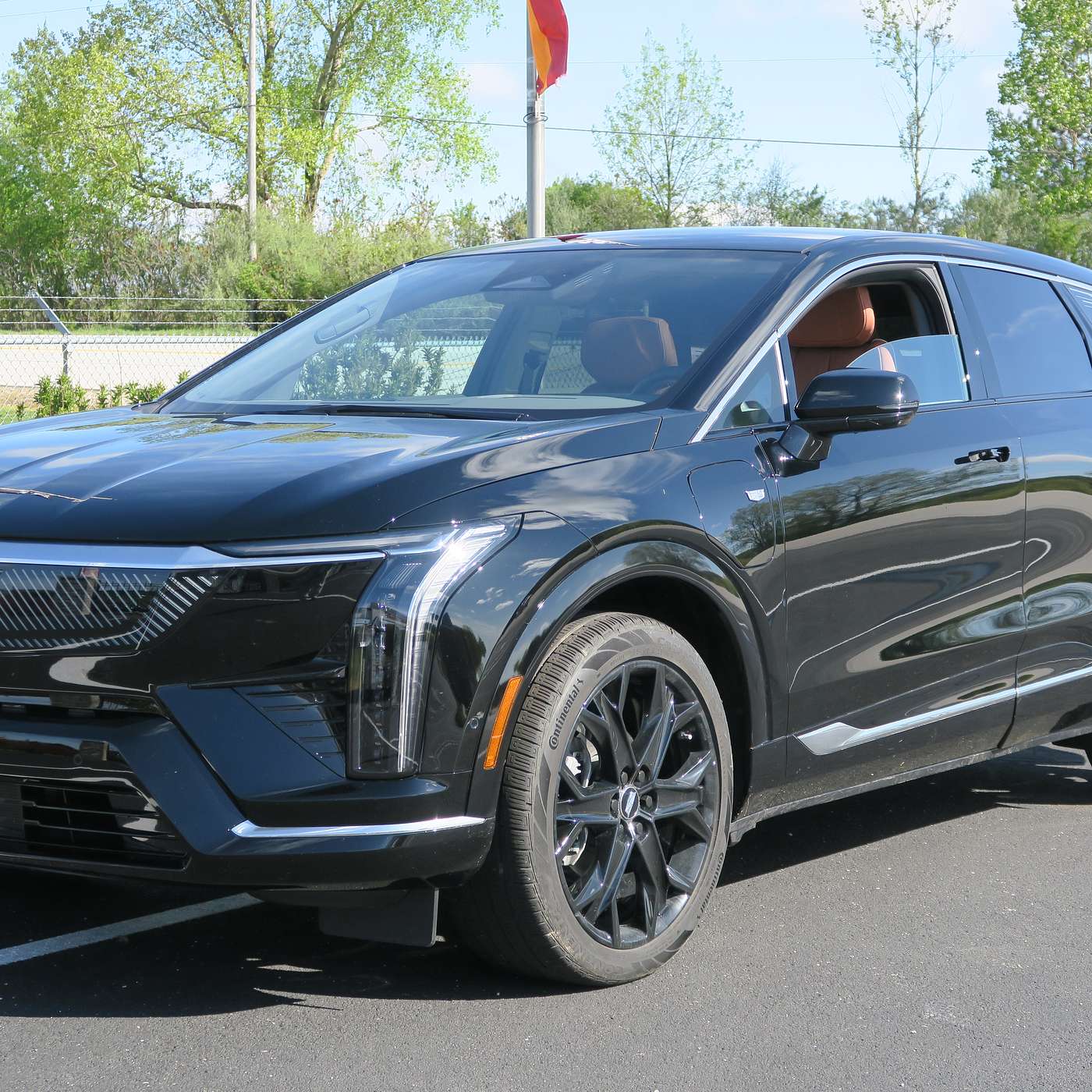 EV Dreams, Climate Nightmares: Nissan Retreats, Cadillac Rises, Ford Gambles