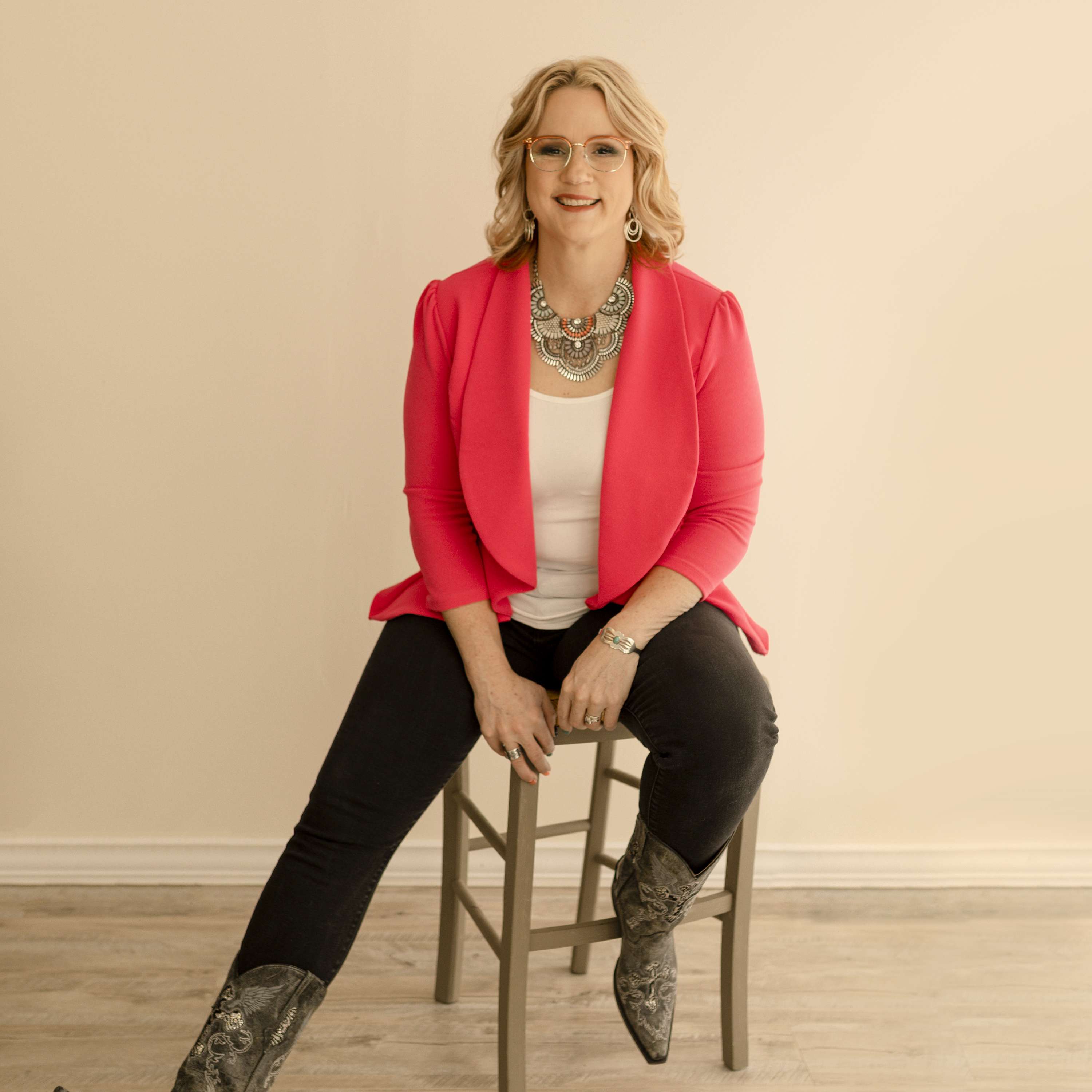 KSIR Farm Director | Lorrie Boyer 