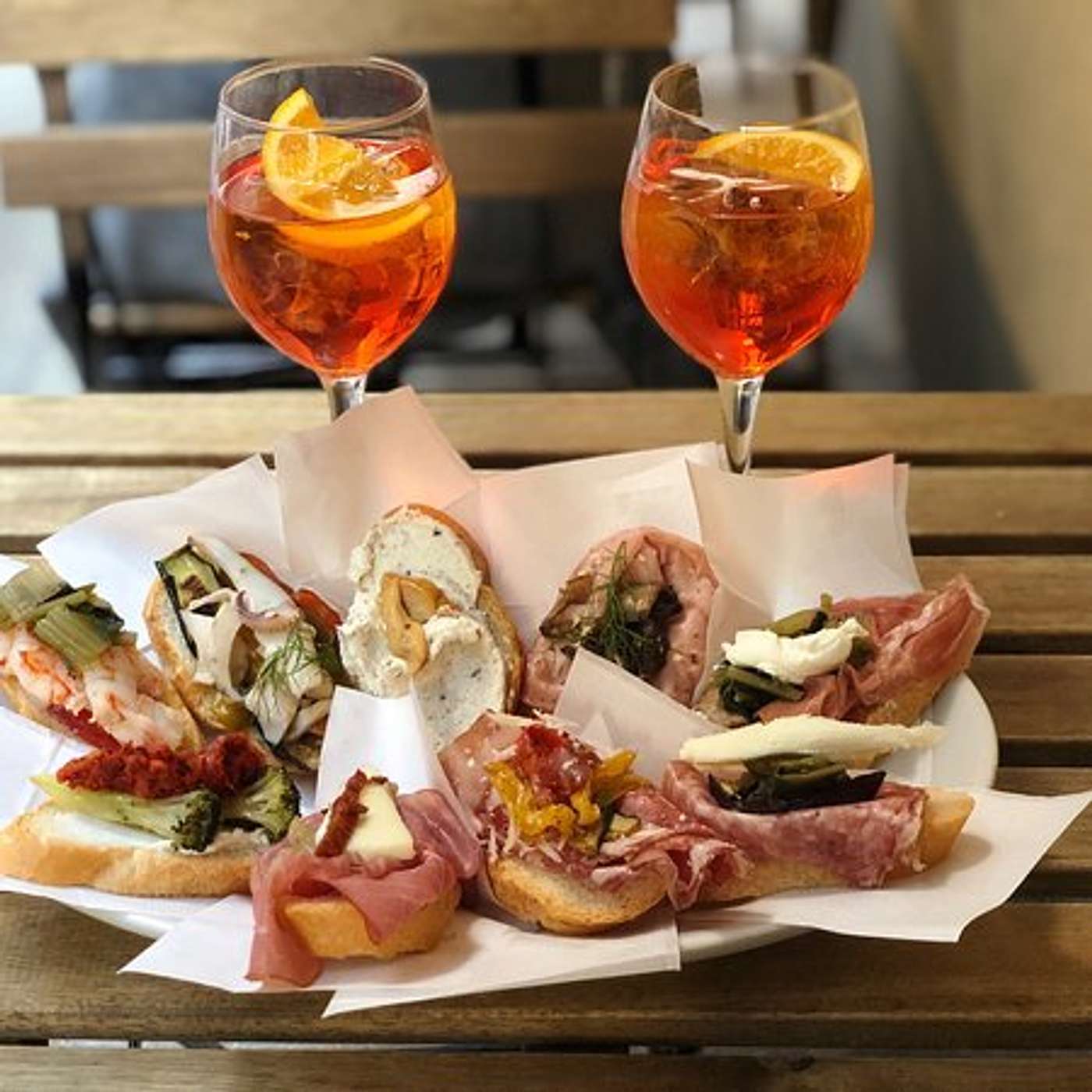 TE Talks! History, Travel, and All Things Italian
