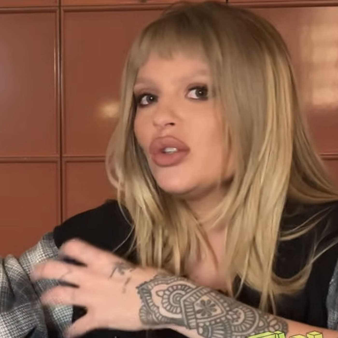 Entrevista a Luísa Sonza: "A Karol G la amo. Siempre que nos vimos, conectamos" episode artwork