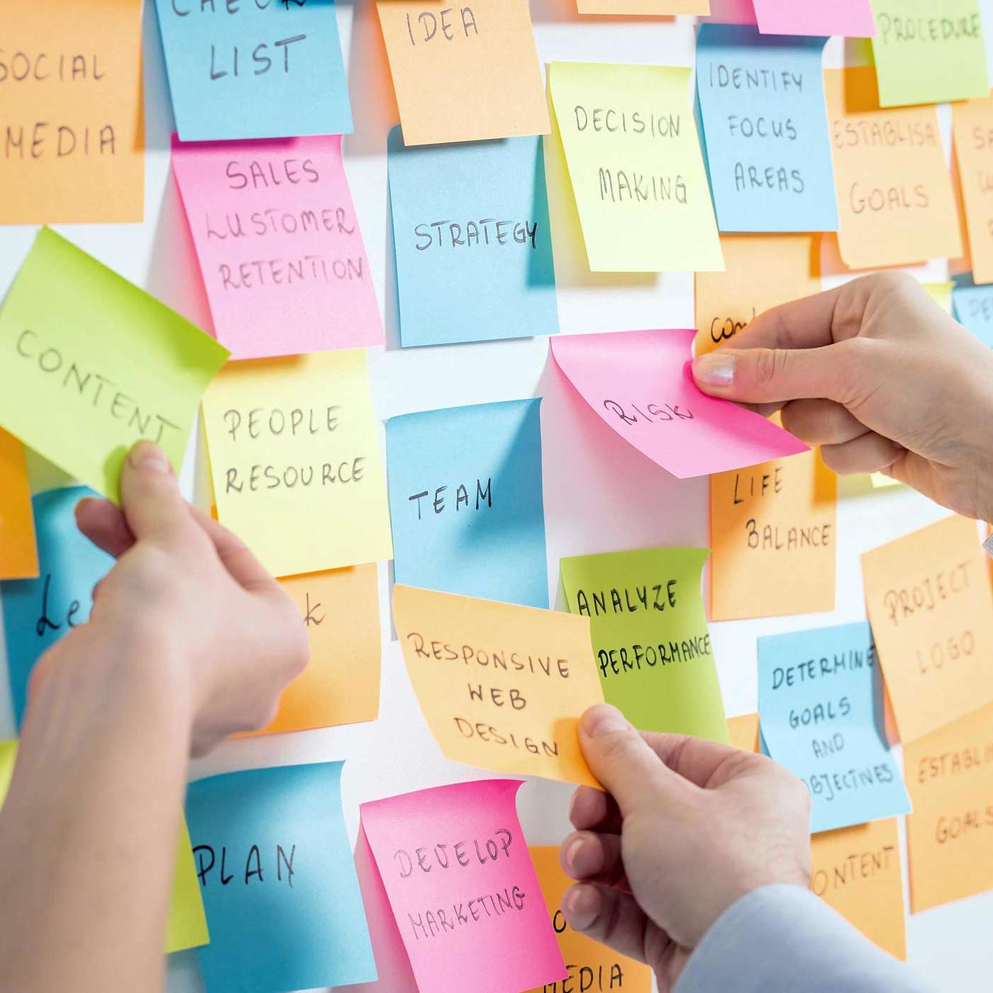 Arbeids(retts)lunsj episode 42: IPR i arbeidslivet - Hvem eier idéene?