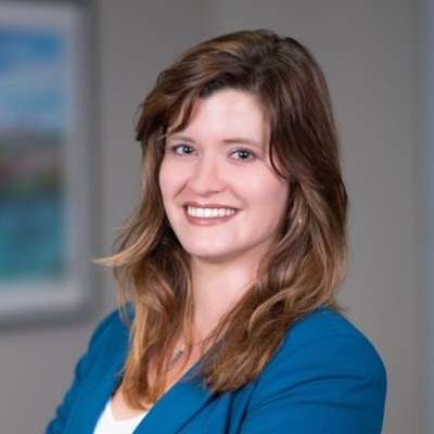 Dr. Anna Kallschmidt