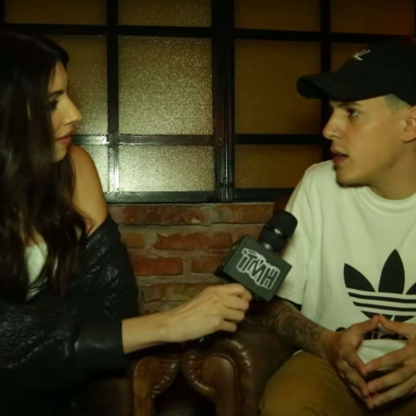 Tu Musica Hoy - Entrevista a ACRU: “Me sensibiliza, me emociona que la gente quiera ir a verme en vivo” episode artwork