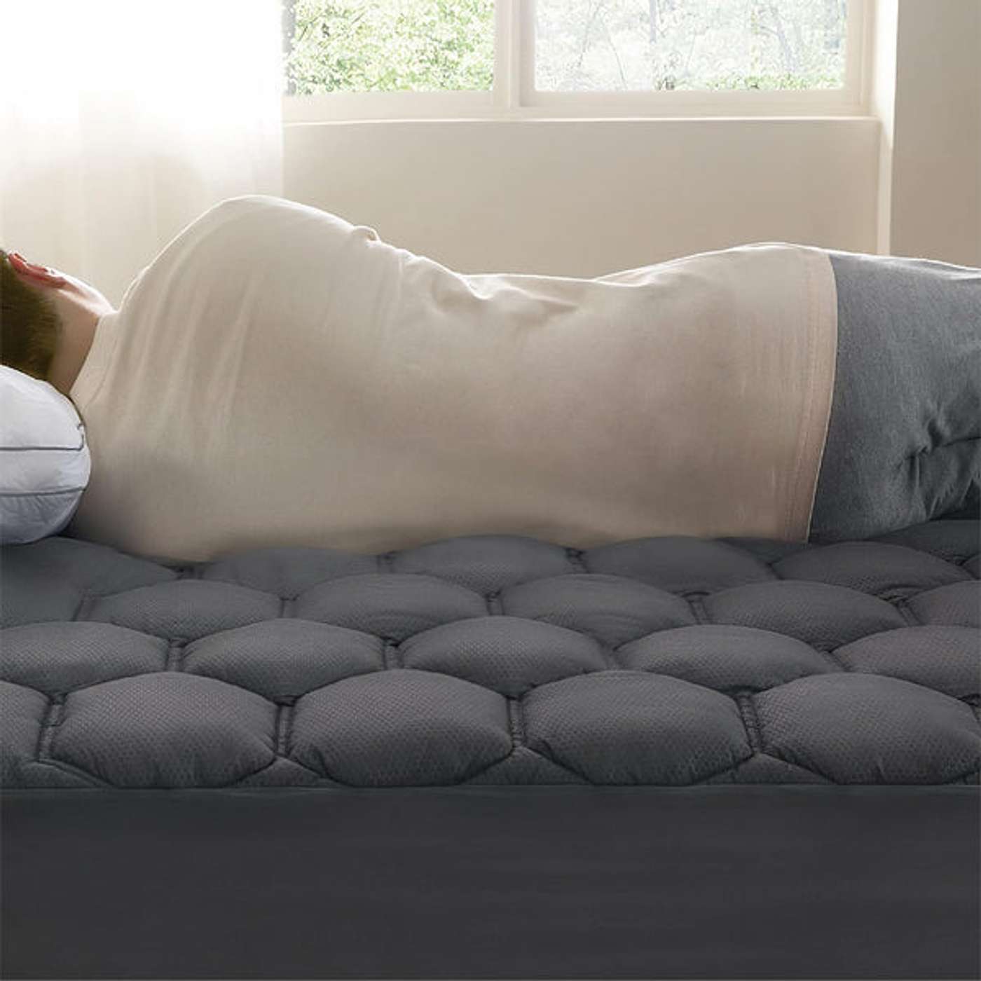 Unlock the Secret to Cloud-Like Comfort with Bedsure's GentleSoft™ Mattress Pads