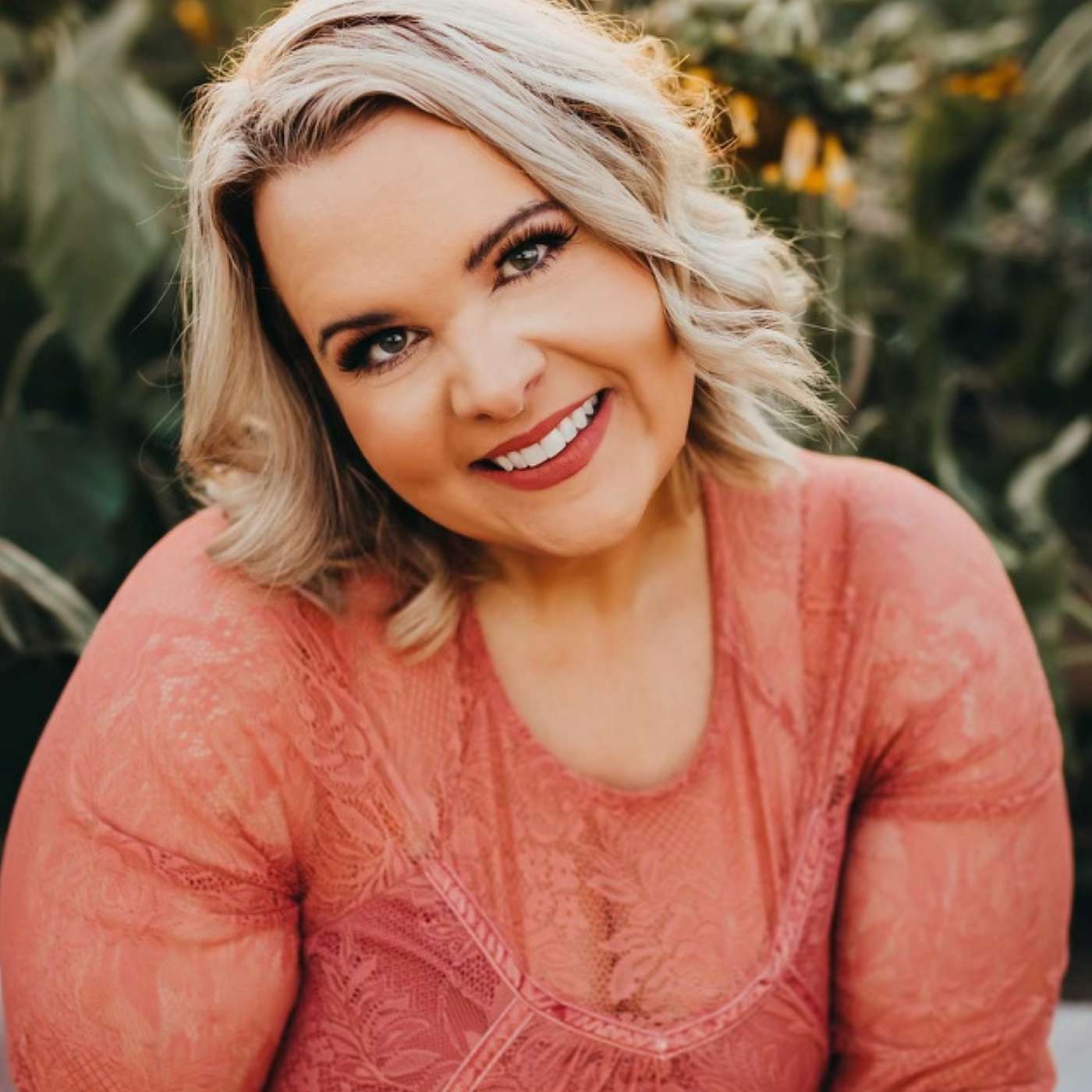 I pretend to be perfect; A Suicide Survivor's Story with Nicole Philips