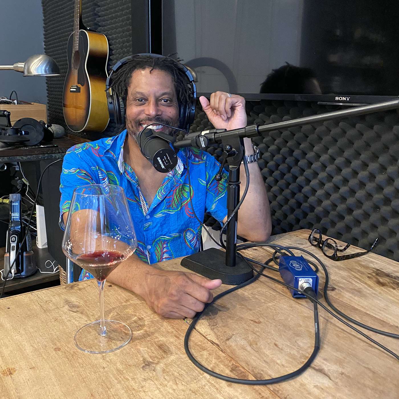 The Redux:  The Black Wine Guy Experience Podcast Host MJ Towler joins me to talk wine, race in America and our love of music. episode artwork