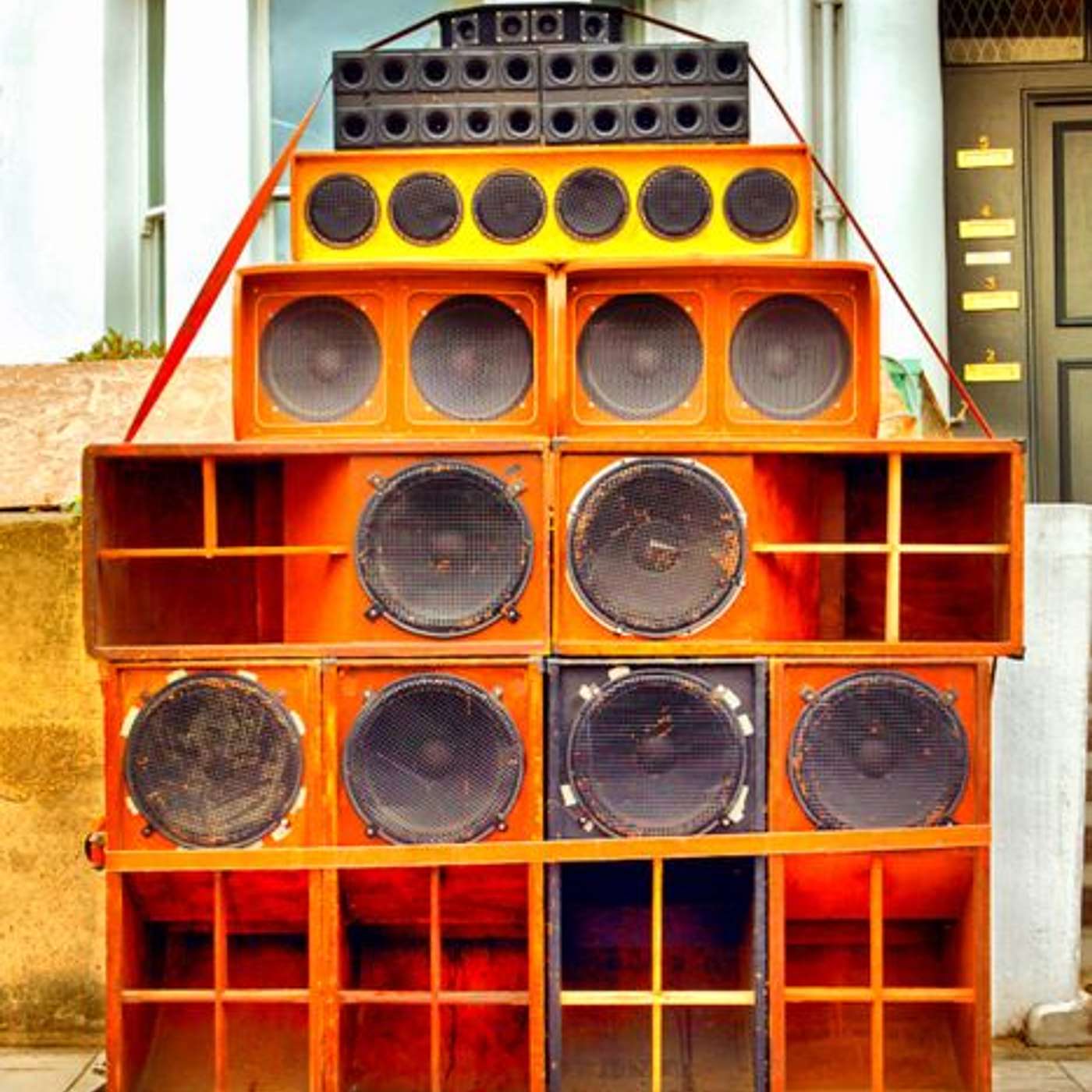 Papa Robbie's Music Palace