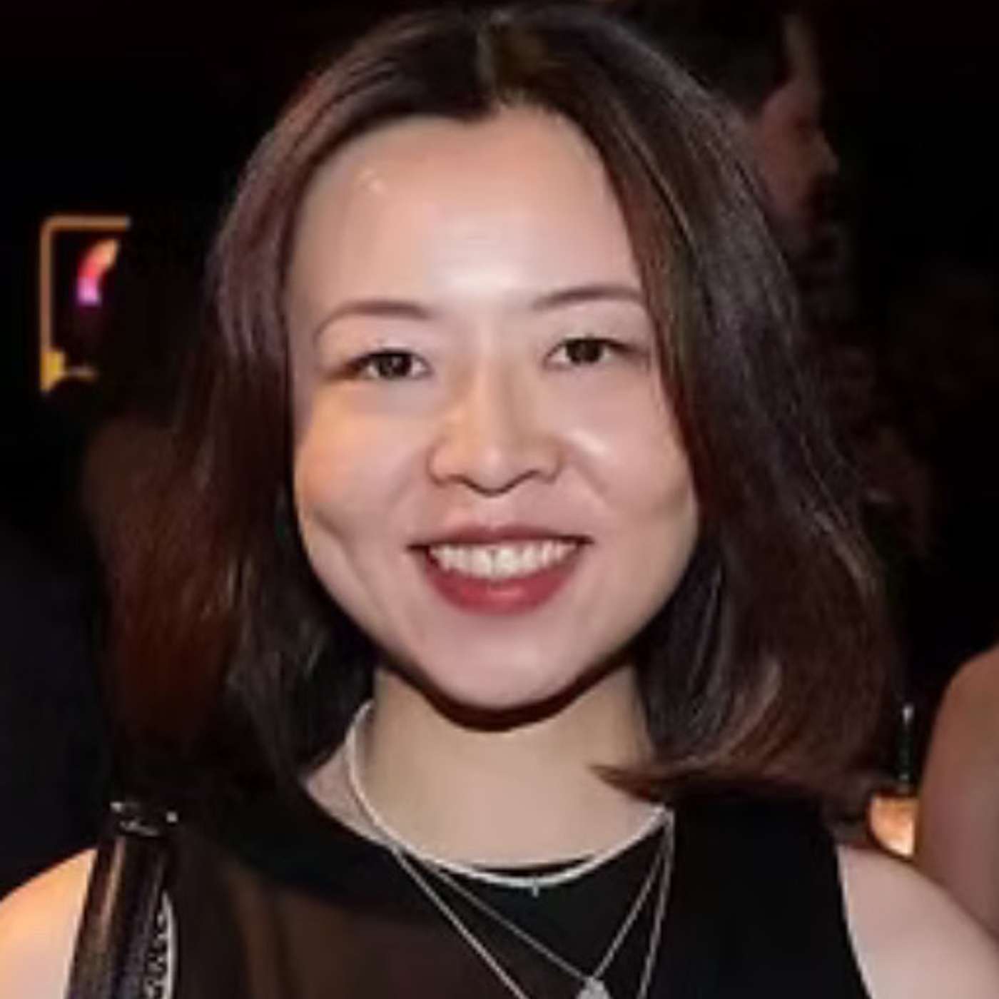 EP 17 | Crafting Worlds: Senior Set Designer Yihong Ding's Story from Shanghai to Hollywood