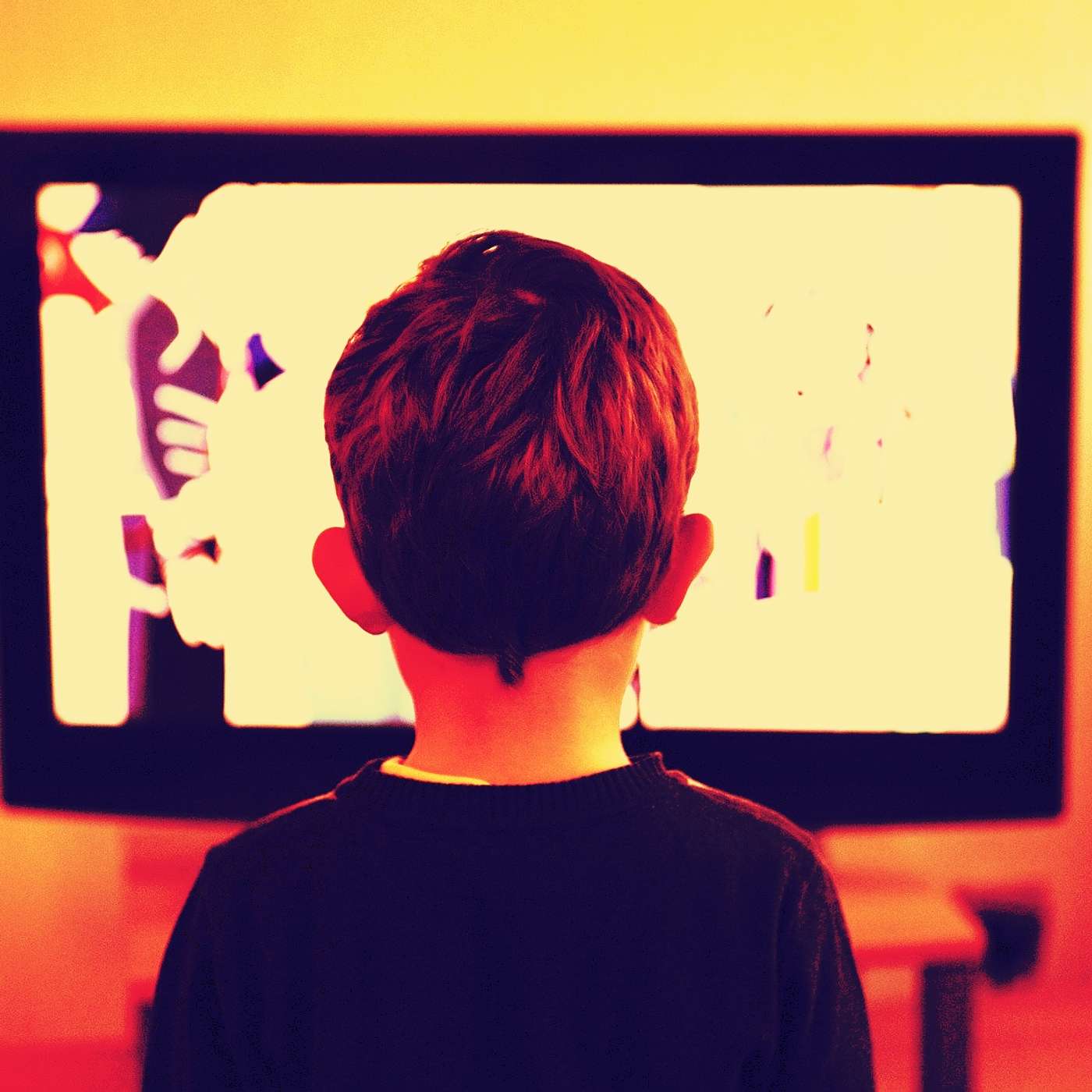 #43: How Television is "Teaching you to Love Fear" (Dr. Travis Dixon) episode artwork