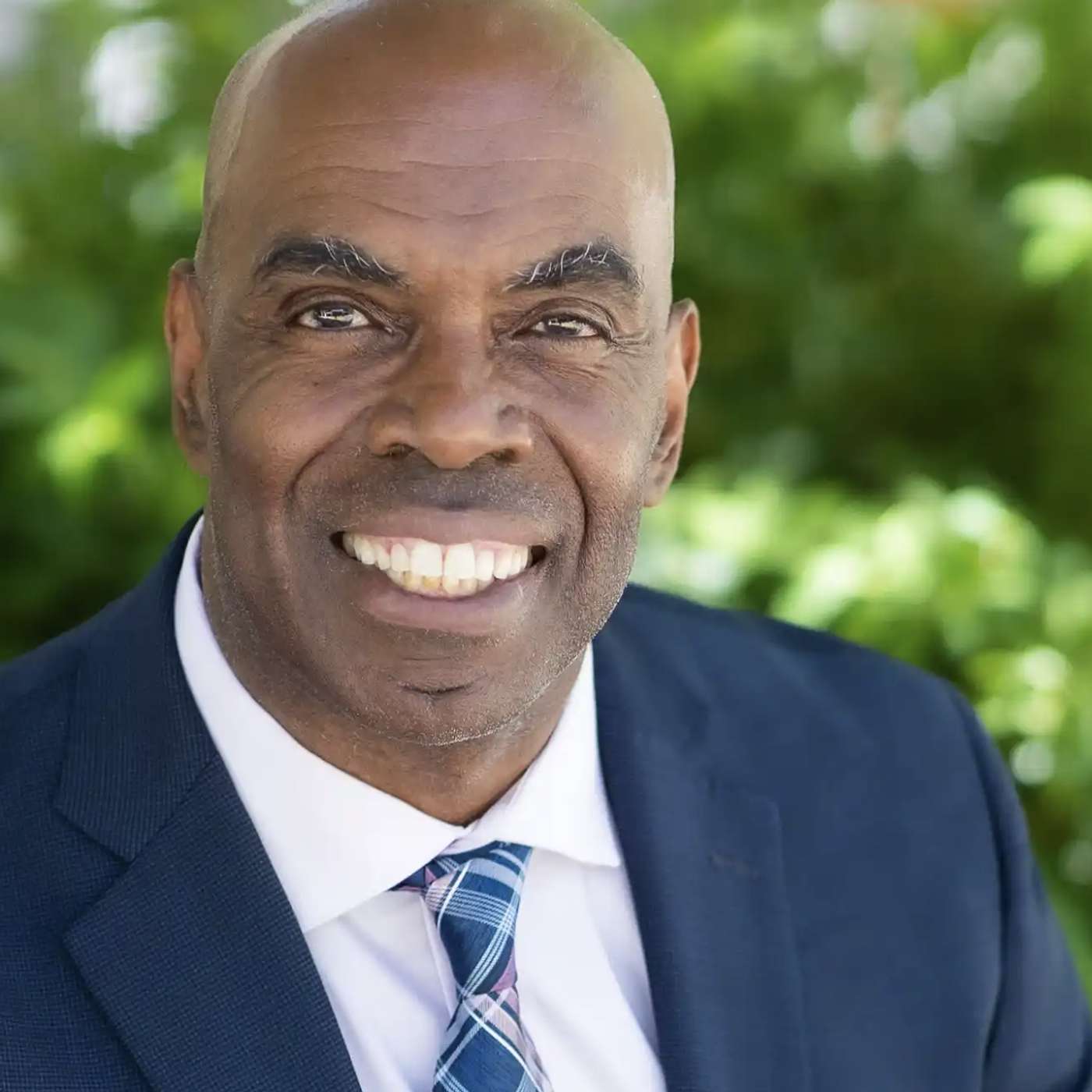 Dr. Joaquin Wallace, Author and Financial Advisor