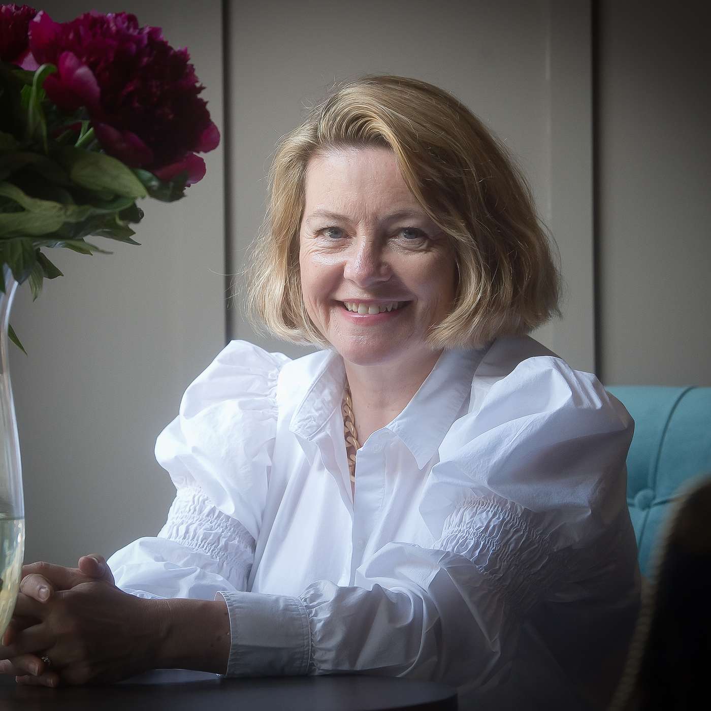 2B Bolder Podcast : Career Insights & Advice from Successful Women in Business & Tech