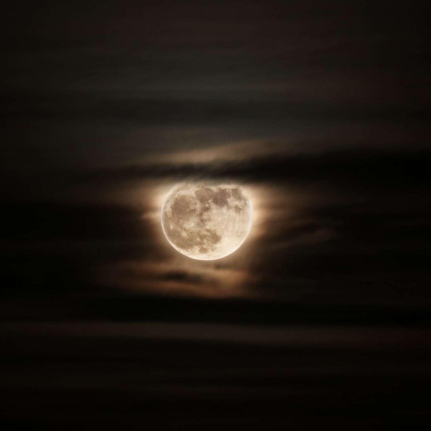 Full Moon Channelled Message from Archangel Michael and Jesus Full Moon Channelled Message from Archangel Michael and Jesus