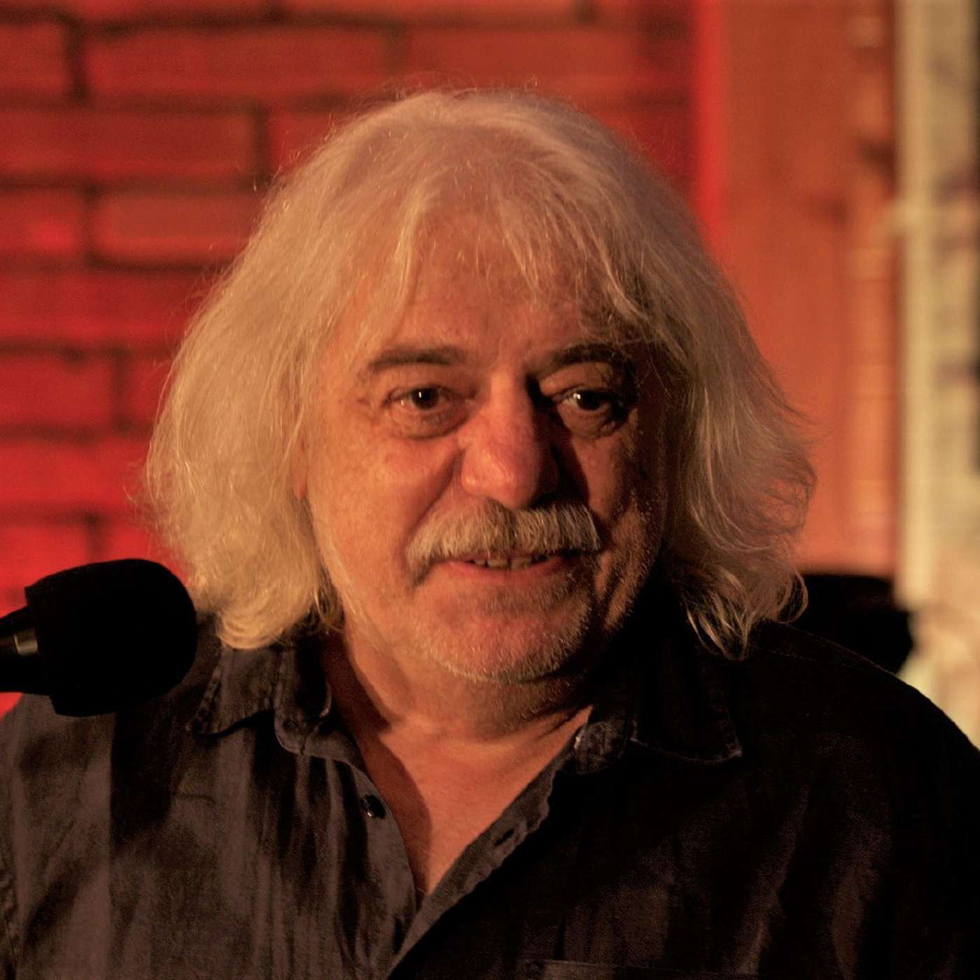 ROBERT KŘESŤAN: "Na svoje písně obvykle nejsem hrdý."