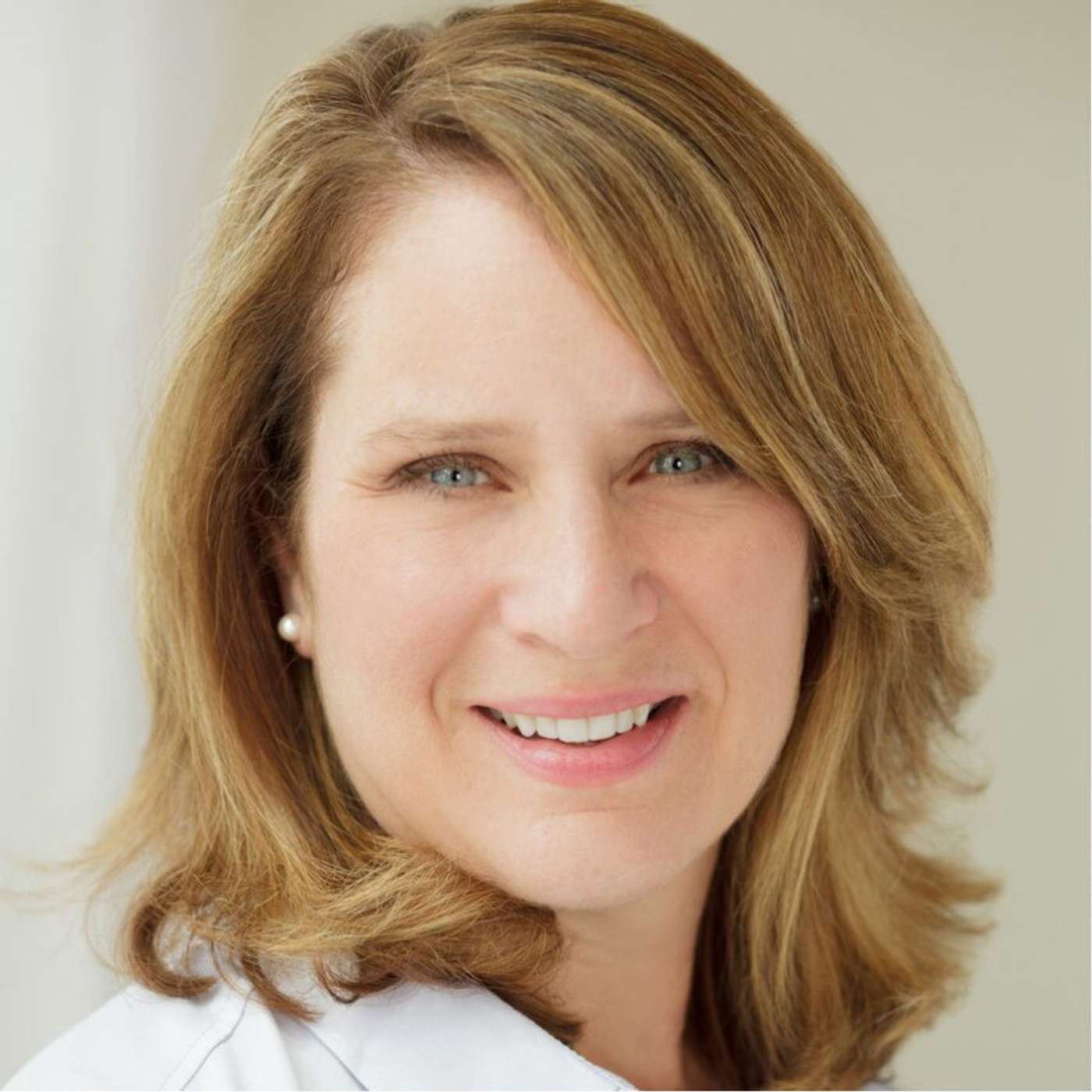 2B Bolder Podcast : Career Insights & Advice from Successful Women in Business & Tech