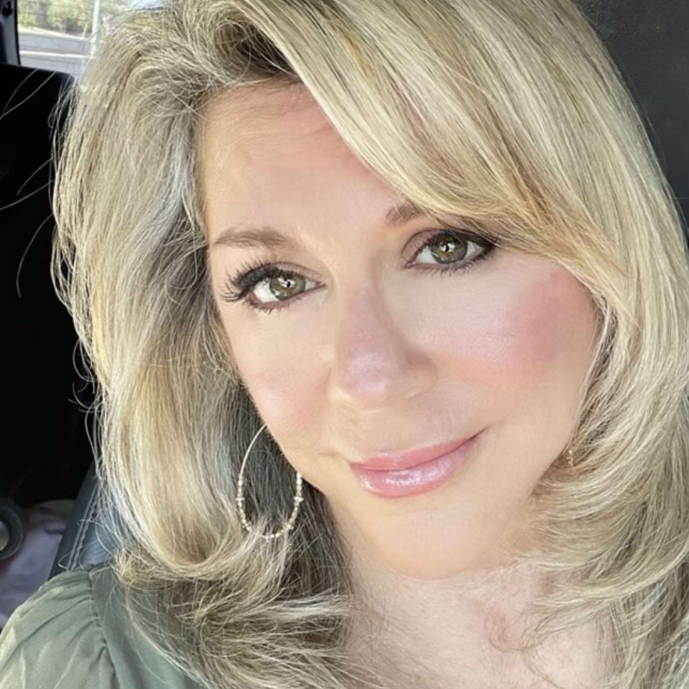 Karielee Barrere And Julie Reeder Discuss Karielee’s Case Where A Judge Sent A Fraudulent Document To The DA To Investigate...Radio Silence