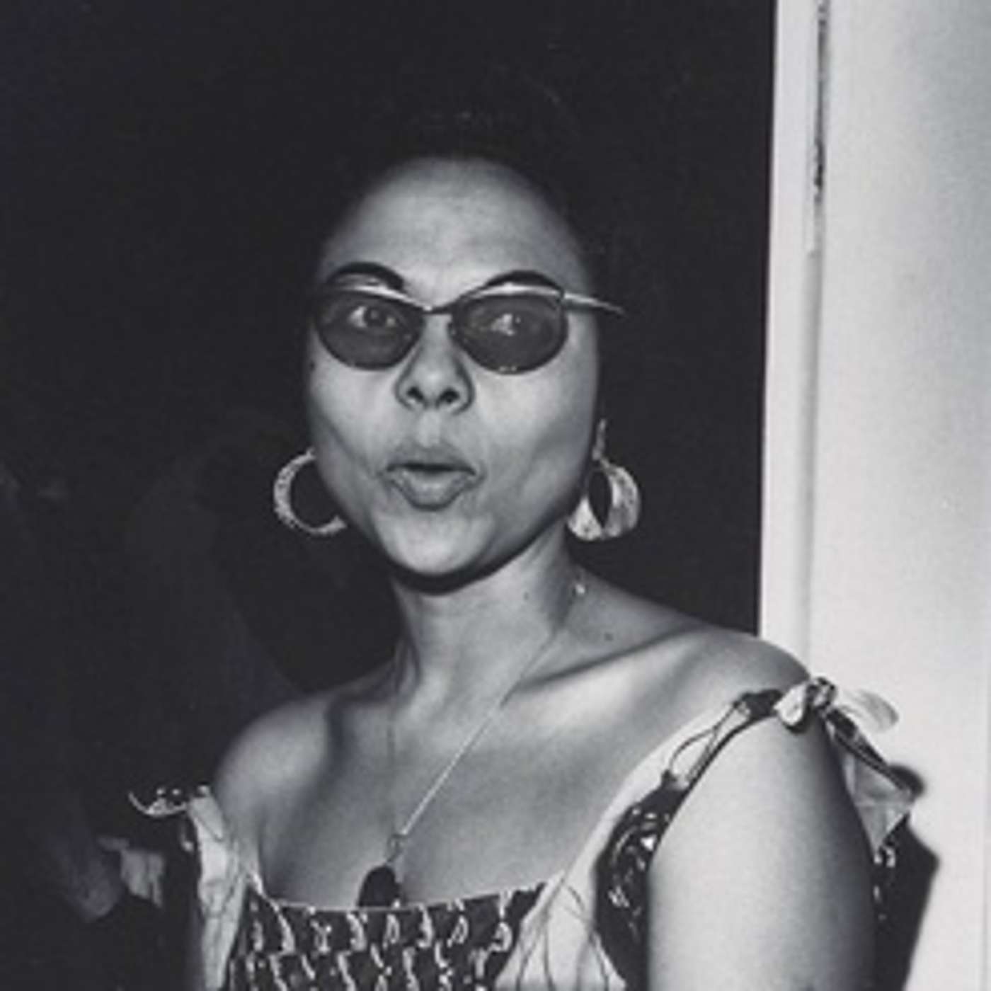 GKW49 Für die Befreiung Afrikas: das Leben der Andrée Blouin