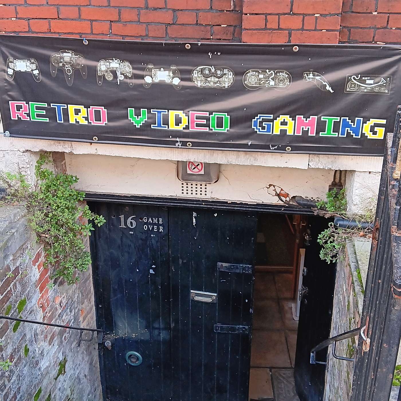 Bored in London Bonus Episode...One Year Bored in London