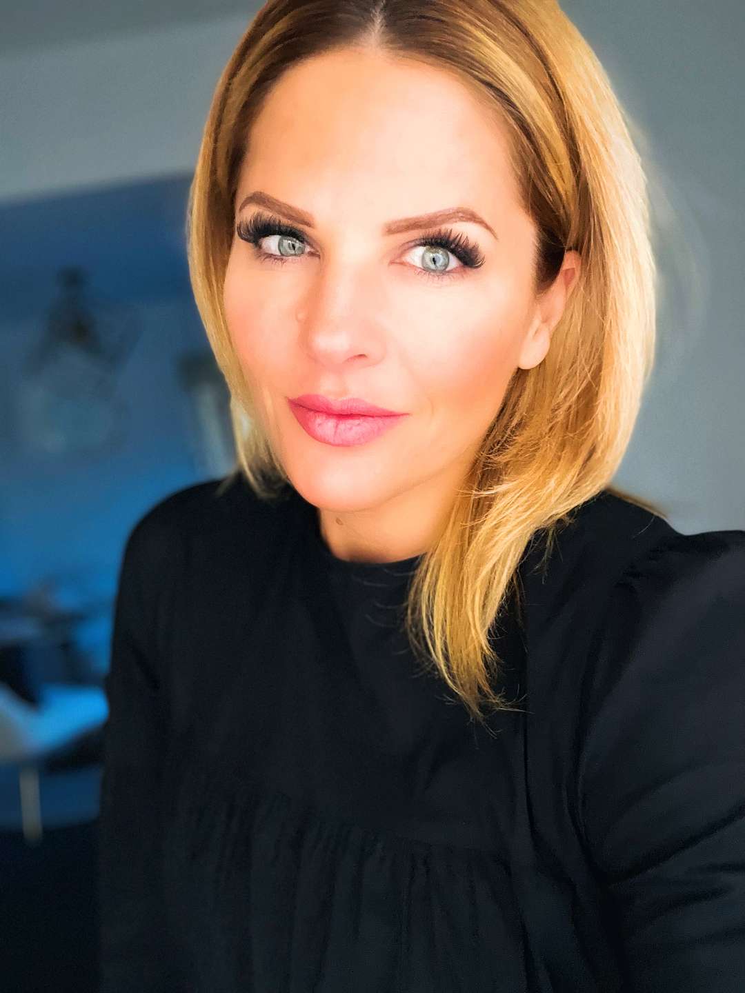 Episode 37- Sarah Trautman (@adventures_of_sarah)