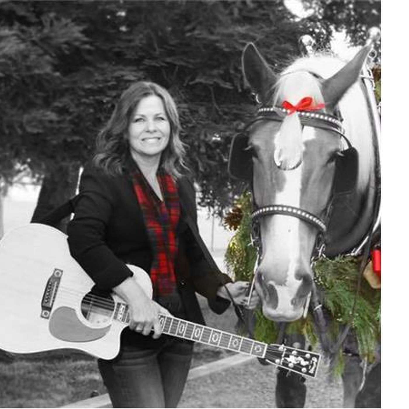 Music with JENNIFER LIND and The TRAILMEISTER on EQUESTRIAN LEGACY RADIO