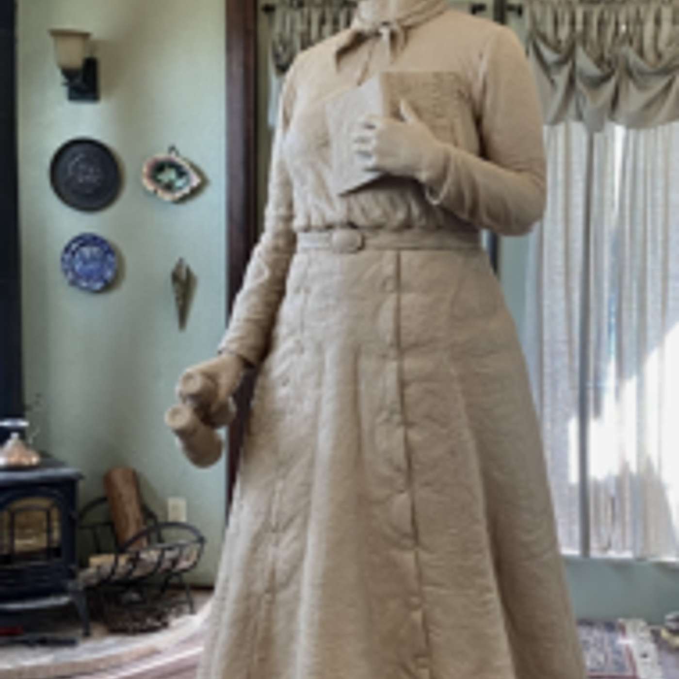 Sharlot Hall Honored with Historic New Statue