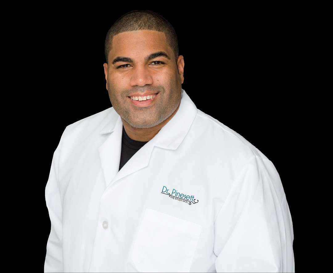 Dr. Andre Pinesett