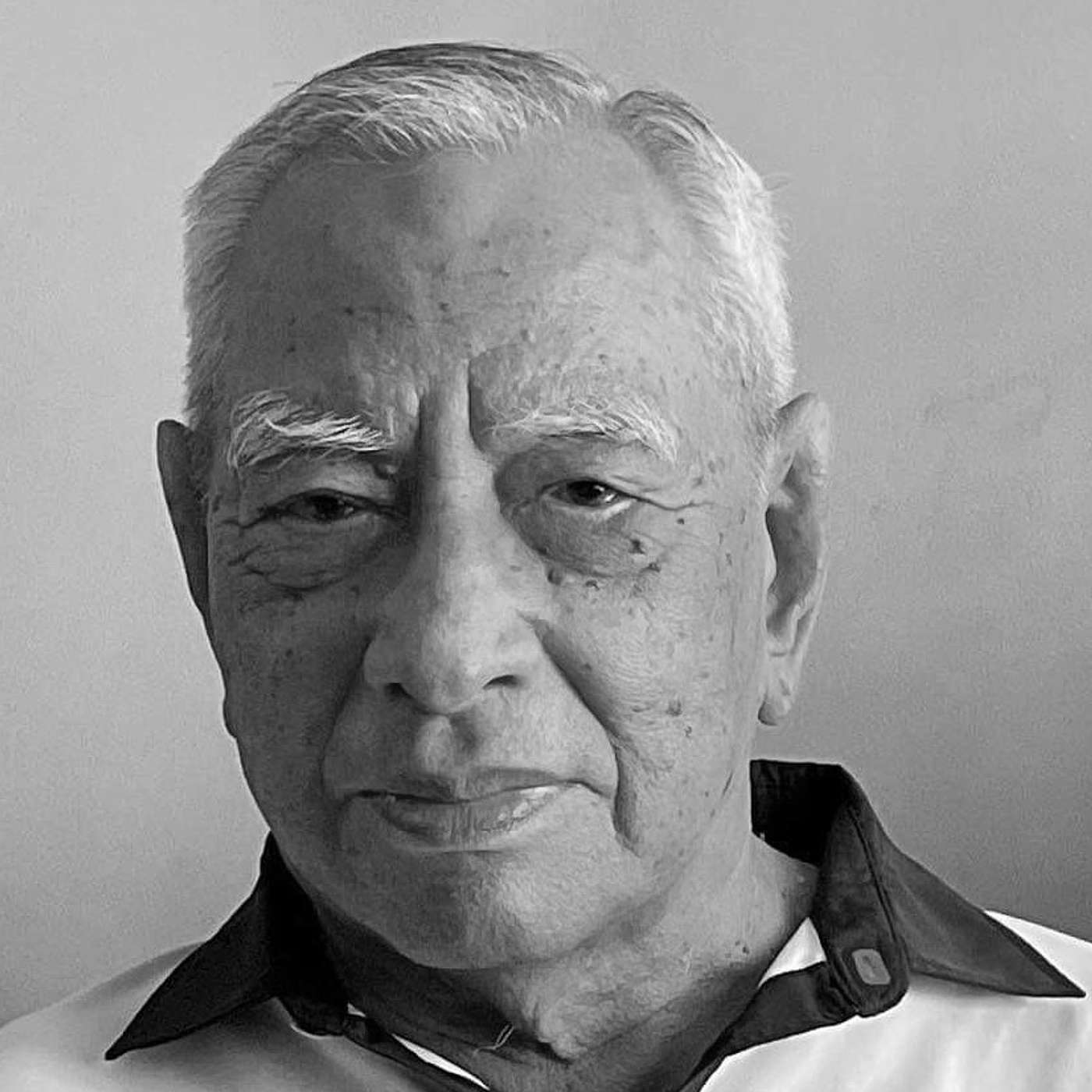 U Thein Tun born 1931 - TT (as he is known) had a long and successful career in the Navy followed by a similarly successful business career.  This episode covers his life to 1988