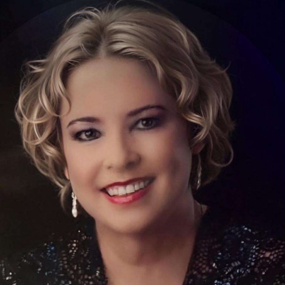 Pastor Dee Loving-Tackitt