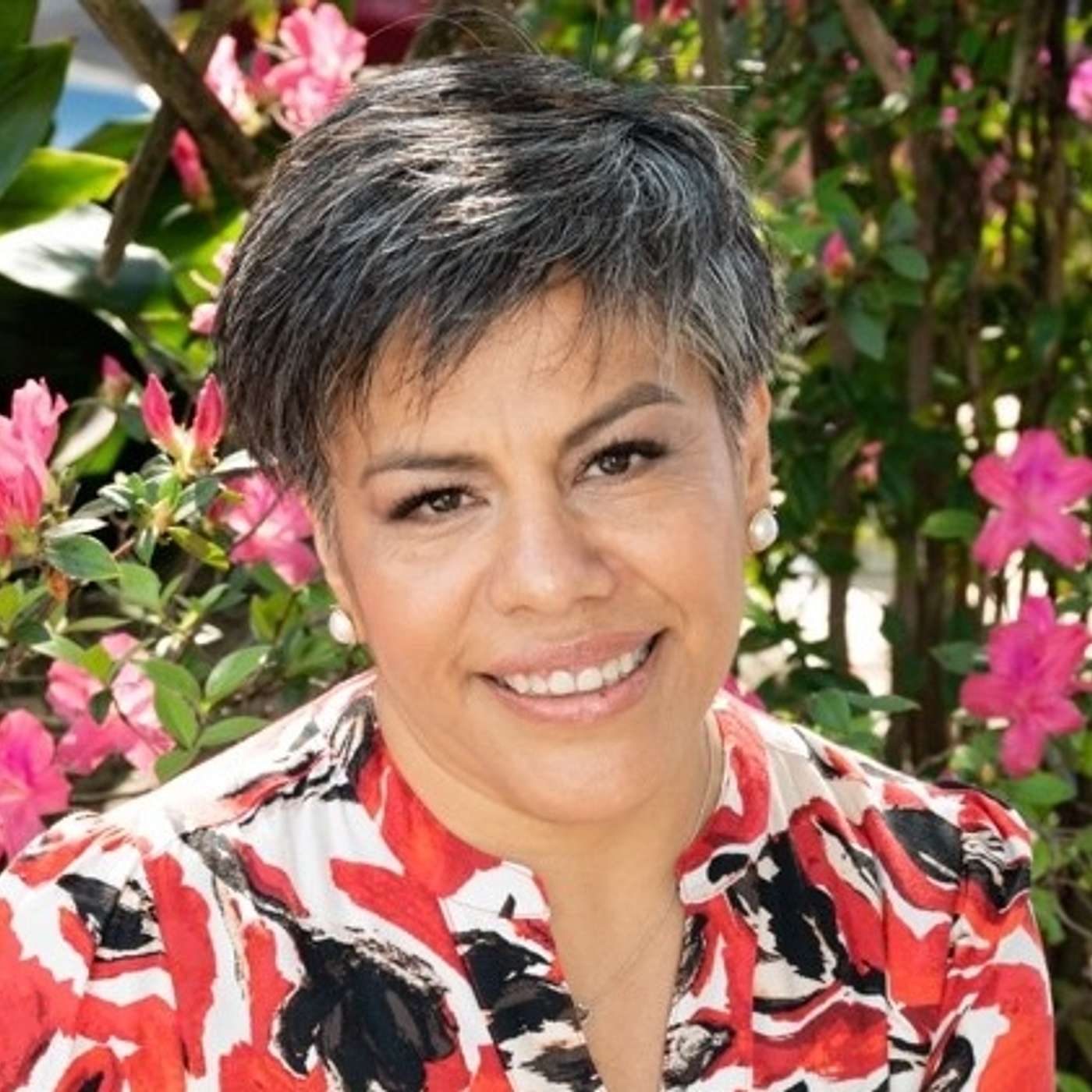 Get Out from Behind Your Desk (And Other Hospitality Career Secrets) - Claudia Infante, Margaritaville