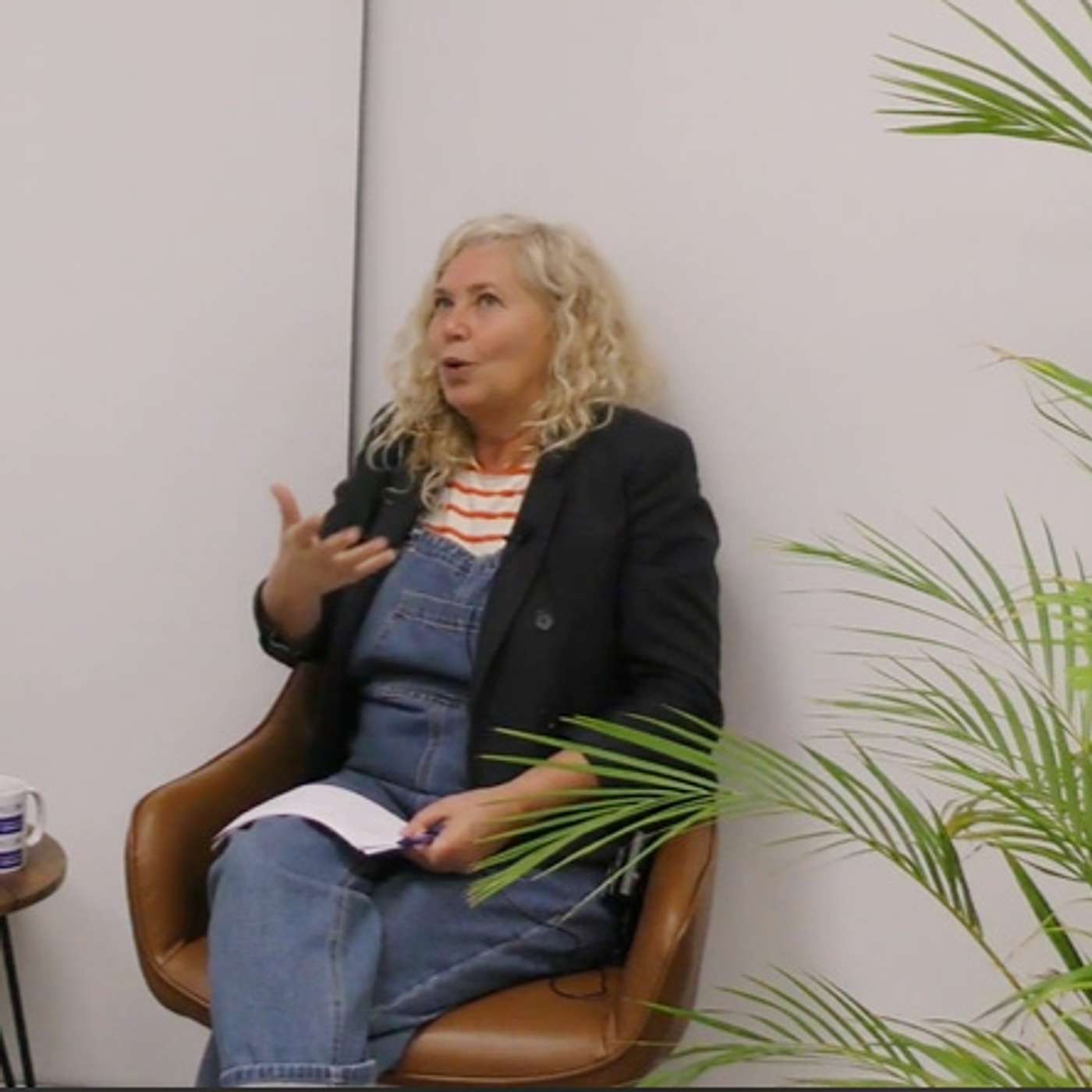 V-ICT-OR op de sofa. WELKOM bij de Vlaamse ICT organisatie.