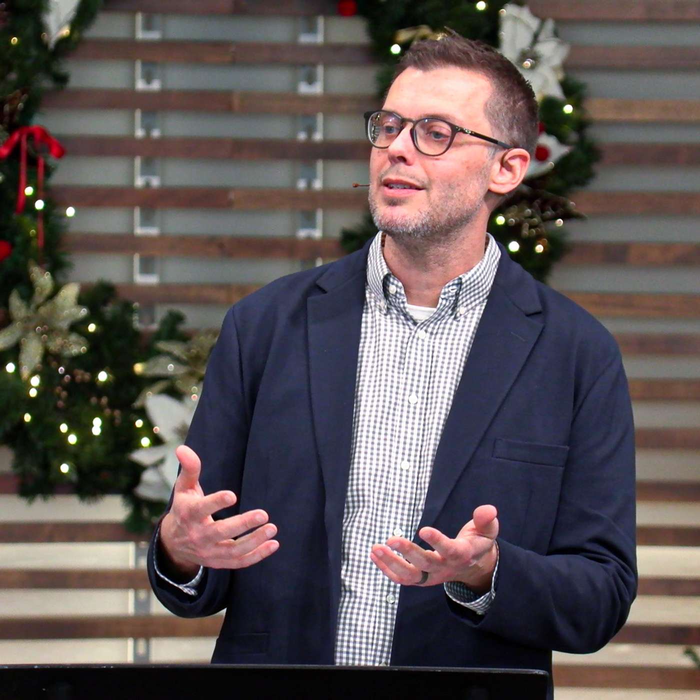 Advent 2025 | Love (West) Advent 2025 | Love (West)