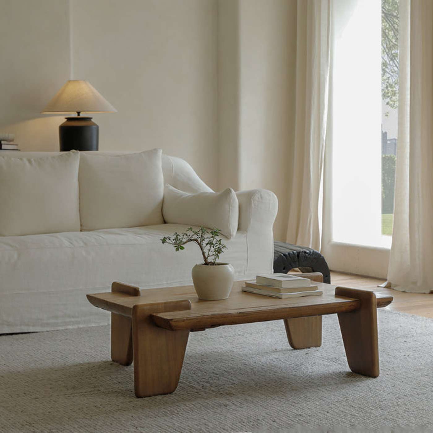 Why Reclaimed Wood Coffee Tables Are Perfect For A Cozy Atmosphere?